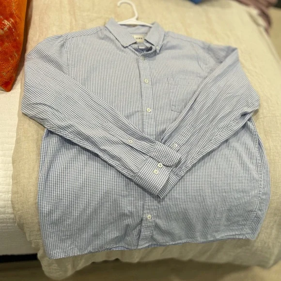 Large ROWM blue button down - Picture 2 of 2